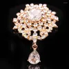 Broschen Vintage Barock künstliche Strass Damen Brosche hochwertige glänzende leichte Luxus Kleidung Accessoires Pins Corsage Schmuck