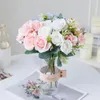 Dekorative Blumen 6 Köpfe Rose Künstlicher Seidenblumenstrauß für DIY Home Store Ornament Hochzeit Party Blumenarrangement Dekoration