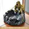 Creative Vadamantian gorilla King Return ashtray study office trend decoration gift