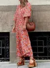 Grundläggande avslappnade klänningar Bohemian Long Dress Women Vintage V Neck Kort ärm sundress maxi tryck Boho Floral Loose Beach 230601