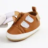 Premiers marcheurs bébé chaussures nés garçons Sneaker filles premiers marcheurs enfants tout-petits en cuir PU semelles souples baskets 0-18 mois 230601