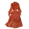Vestidos casuales primavera y verano francés Vintage Maxi vestido 2023 vestido de mujer de manga larga naranja lunares gasa plisada bata de mujer