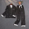 Kvinnors sömnkläder Lisacmvpnel Summer Twopiece Suit Pyjamas Ice Silk Satin Thin Outwear Print Lace Pyjamas 230601