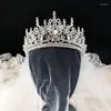 Nakrycia głowy High-end srebrna ślubna korona nakrywa główna akcesoria ślubne urodziny