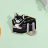 The Black Cat Enamel Pin Cartoon Kitten Animals In the Suitcase Badge Personalizzato Risvolto Accessori Regalo Zaino Cappello all'ingrosso