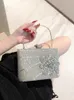 Kvällspåsar Lyxiga diamanter Flower Day Clutches Bag Designer Bling Rhinestone Women Ring Handle Handbag Shoulder Mini Flap Purse