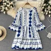 Vestidos casuais Boho Dress 2023 Bohemian Holiday Style Print Trumpet Sleeve Doll Shirt Fresh Fashion Zomer Jurkjes Dames