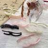 Pinzas de letras geométricas de lujo Transparencia Mujeres Pinzas cuadradas para el cabello Horquilla grande Cangrejo Pinza de garra de color sólido para niña Diseñador Accesorios transparentes