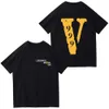 2023 Spring Summer High Street 캐주얼 남성 의류 vlone 최고 장인 정신 에스 남성 T 셔츠 남자 패션 디자이너 Tshirt 면적 스테레오 프린팅 폴로스 셔츠 Y1