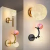 벽 램프 현대식 크리스탈 룸 조명 소박한 가정 장식 침대 머리 침실 장식 뿔을 읽기위한 스콘 램프 램프