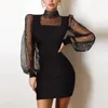 Klänningar kvinnor elegant lapptäcke ihålig klänning ny våren turtleneck glänsande silkeklubb party klänning höstmask långärmad bodycon klänning