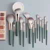 Pędzle 14pcs zielone makijaż pędzle Zestaw kosmetyczny cień do powiek Blush