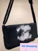 Bolso de toalla cruzado americano que combina con todo, monedero cosmético, bolsos de felpa para mujer, Quatily