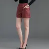 2023 Shorts de couro versáteis para agasalhos femininos cintura alta calças largas
