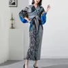 Robes Miyake robe plissée grande taille printemps/été 2023 nouveau haut de gamme Style occidental imprimé manches chauve-souris amples col en V robe plissée femme