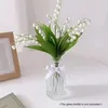 Dekorativa blommor Artificial Lily of the Valley Home Decoration Romantic White Flower Country Wedding Party Desktop