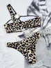 Женские купальники леопардовый принт с двумя частями бикини наряды на вечеринке женские асимметрии корсета и трусики сексуальные приморские пляжные костюмы