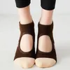 Toalla de rizo Calcetines con suela inferior Tamaño grande Mujeres Calcetín de yoga Silicona Antideslizante Medias de pilates Transpirable Fitness Ballet Danza Algodón Medias deportivas Zapatillas Alkingline