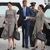 2023 Meghan Markle Tea Length Mother of the Bride Dresses Simple Satin Long Sleeves A Line Mother Party Prom Bress