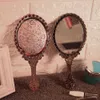 Narzędzia do makijażu Trwałe lustra dekoracyjne ABS Hand Mirror Lustro Blise Onbleal Travel Personal kosmetyczne wytłoczone lustro J230601