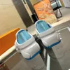 2023 مصمم صندل Slippers Shark Printing Women Sliders Comfort Fashion Shoes Slip in Sliper Sandal Outdoor Platform Slide 35-40 O1Z7#