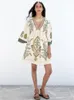 カジュアルドレス2023夏のレトロスタイルエレガントなプリーツVネックルーズリネン刺繍ドレス女性用服