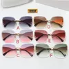 Kadınlar için Tasarımcı Güneş Gözlüğü Gözlükler lens Tam Ver Frame UV400 Güneş Renkli Vintage Passalı Ladys Moda Güneş Gözlükleri Lüksler Baskı Büyük Boy Adumbral