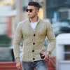 Suéteres para hombre, cárdigan con cuello en V abotonado a la moda para hombre, suéter Vintage de otoño, chaquetas, abrigos de punto sólidos informales cálidos de invierno 2023