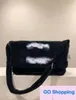 Bolso de toalla cruzado americano que combina con todo, monedero cosmético, bolsos de felpa para mujer, Quatily
