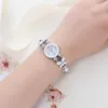 Armbandsur mode koreanska kvinnors klocka trend blomma med vatten diamant legering kvarts klassisk reloj de mujer