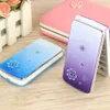 Sbloccato Flip Lady's Beautiful Slim Mobile Phone con torcia senza fotocamera Cute Student Girls Light Semplicemente funzionante Dual Sim Card Cellphone