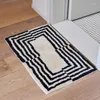 Mattor Tufting Stripe Bedside Rug Soft Geometric Black White Bathmat Bedroom Mattor Turkarmatmattor Golvdudd Estetisk heminredning