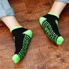 Nya modetrampolinsockor för barn Vuxna barn Skidproof Silicone Sox Yoga Fitness Dance Socks Sport Jump Sock Gym Sport Stocking Alkingline