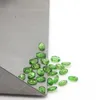 Pierres précieuses en vrac en gros de haute qualité naturelle Tsavorite 2x3mm ovale brillant taille pierre précieuse pour la fabrication de bijoux