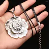 Hanger Kettingen Prachtige Bloem Shell Ketting Natuurlijke Witte Voor Vrouwen Sieraden Party Gift Lengte 55 5mm Maat 47x47mm