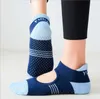 chaussettes antidérapantes en coton doux à pois en silicone semelle de danse ballet pilates sox chaussettes de yoga tricotées à la cheville pour femmes Respirant Dos nu à séchage rapide Chaussette de bain de plage Alkingline