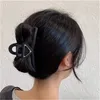 Projektant luksusowy trójkąt włosy klipy dla dziewcząt kobiety marka listu barrettes moda biżuteria do włosów akcesoria