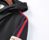 メンズファッションジャケットは、新しいメンズウィンドブレーカーボンバージャケット秋の男性軍貨物屋外貨物カジュアルストリートウェアbn83を覆う