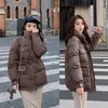 Frauen Daunen Winter Kurz Gepolsterte Jacke Frauen 2023 Taille Kleine Duft Stehen Kragen Lose Koreanische Mode Schwarz Baumwolle Mantel Blase