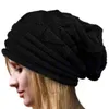 Nowe zimowe czapki z otworami ciepłe dzianki czapki dla kobiet dziewcząt kucyk wełniane czapki miękkie przędze