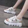 Sandaler sommar bling kvinnor sneakers sport mode mesh casual skor kvinnors tjocka solade mjuksolade plattform