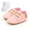 Första vandrare Luxury Soft Leather Born Moccasins Spring Baby Rubber Sole Shoes Boys Toddler Infant Girls Prewalkers