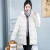 Trench da donna 2023 Inverno Coreano Abbigliamento Donna Lungo Parka Piumino lucido Giacca imbottita in cotone Moda Casual Cappotto caldo