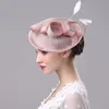 Stingy Brim Hats HT1773 High Quality Lady Fascinator Elegant Yarn Mesh Fedoras Vintage Hair Clips Wedding Hat Women Fedora Hat Feather Party Hat 230603