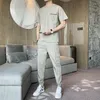 Survêtements pour hommes Summer Ice Silk Casual Set T-shirt à manches courtes pour hommes avec un pantalon long à la mode et beau sport Fashion Brand Wear