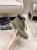 Kadın Botlar Sıradan Spor Ayakkabıları Seyahat Kadın Dantel Up Sneaker% 100 Deri Spor Salonu Kalın Çözilmiş Erkekler Yüksek Üst Ayakkabı Tasarımcısı Boot Platform Lady Trainers Boyut 35-42 Kutu