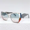 2023 Summer New Womens Designer accessoires Lunettes PR117 lady Cat Eye lunettes de soleil dames style de scène de haute qualité Mode cadre carré irrégulier Avec boîte d'origine