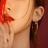 Designerörhängen för Woman Stud Nail Earring Studs med diamantörhängen mässing Guldpläterad lyxmärke Högsta räknekvalitet Ny europeisk