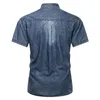 メンズカジュアルシャツデニムショートメンズライトブルーメンズスリーブシンコットンスリムエラスティックジーンズ夏の高品質のポケットシャツ