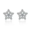 Boucles d'oreilles à tige en forme de flocon de neige avec diamants étincelants pour femme